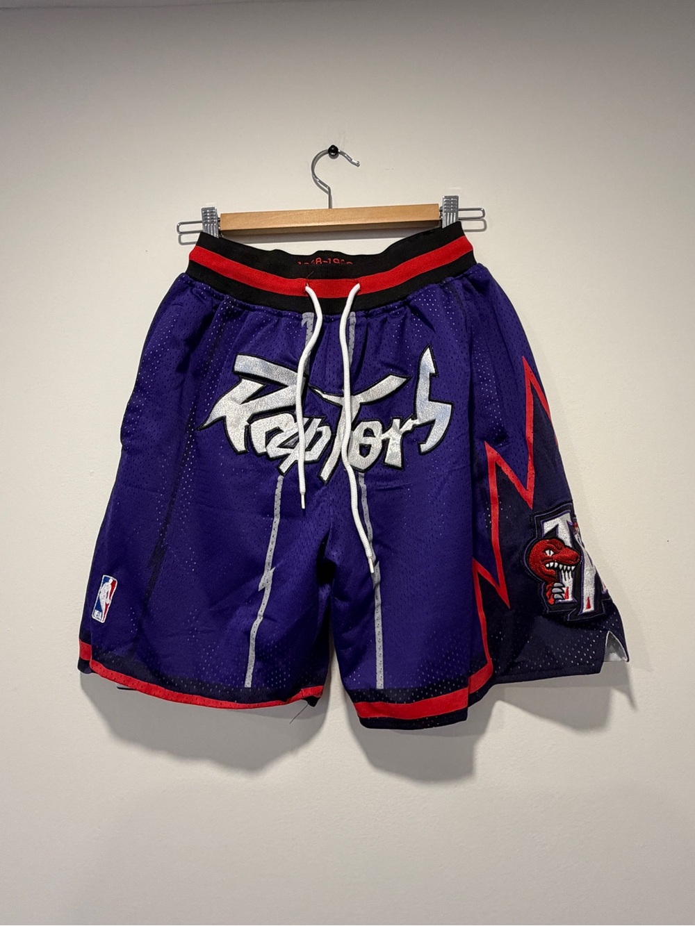 Toronto Raptors version 1998-1999 shorts -Just don